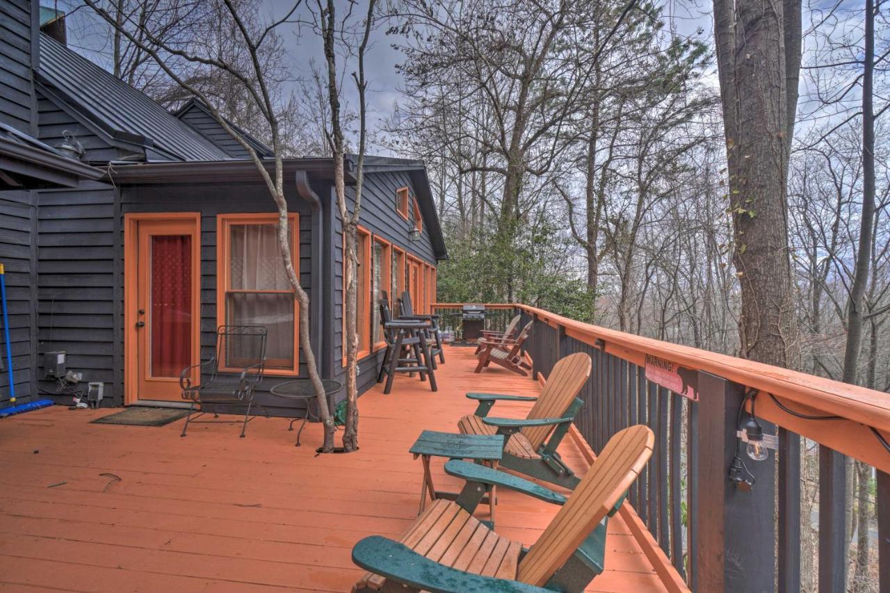 Tree Top Dream Cabin With Hot Tub In Gatlinburg! Exterior photo